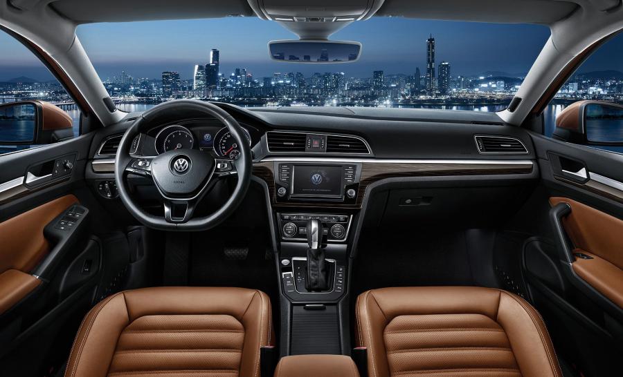 Торпедо Volkswagen Lamando 2015 года  (фото 10 из 12)